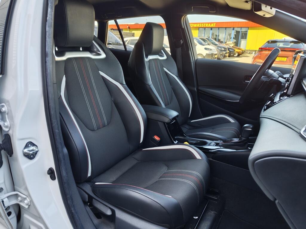 Toyota Corolla Touring Sports 2.0 Hybrid GR-Sport Plus | Head-Up Display | JBL | Navi | Blind - Image 30