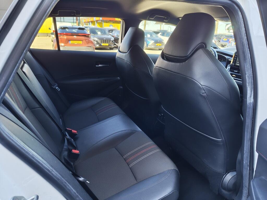Toyota Corolla Touring Sports 2.0 Hybrid GR-Sport Plus | Head-Up Display | JBL | Navi | Blind - Image 31