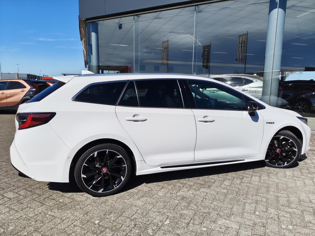 Toyota Corolla Touring Sports 2.0 Hybrid GR-Sport Plus | Head-Up Display | JBL | Navi | Blind - Image 5