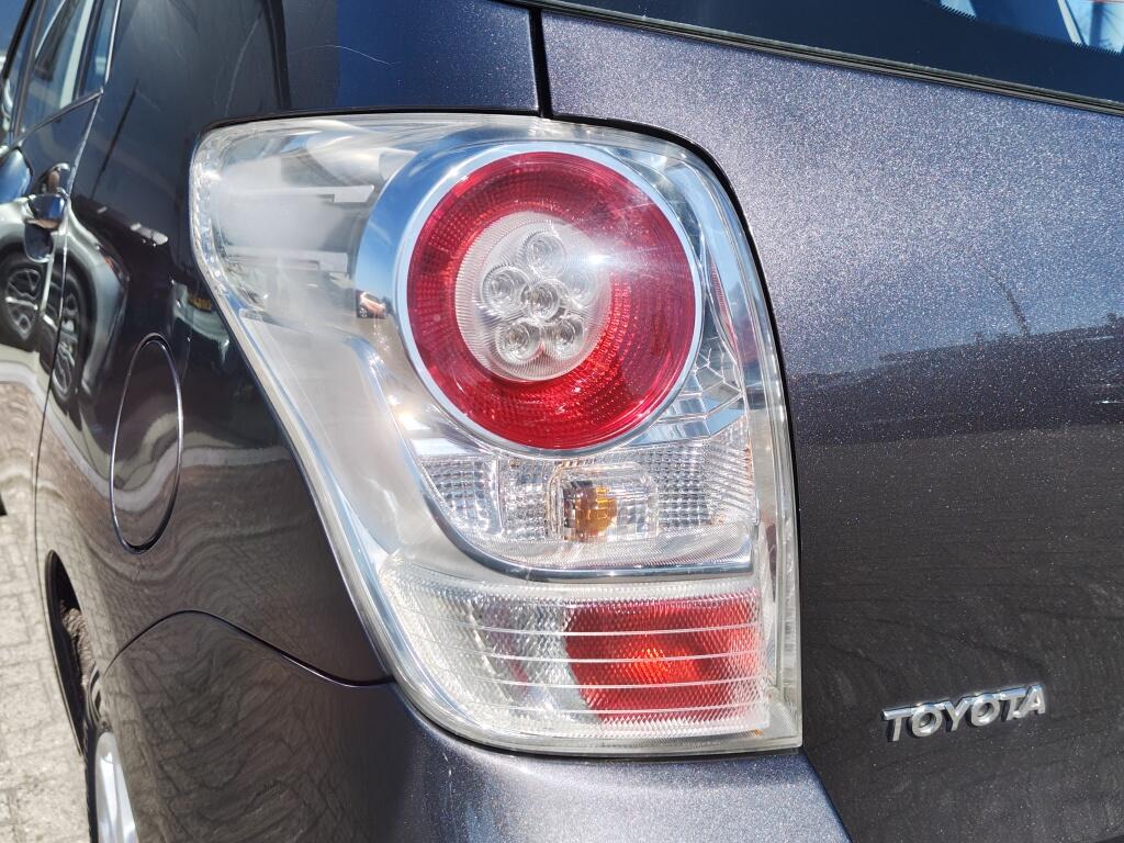 Toyota Verso 1.8 VVT-i Aspiration | Trekhaak | Cruise Control | Airco | El. R - Image 32