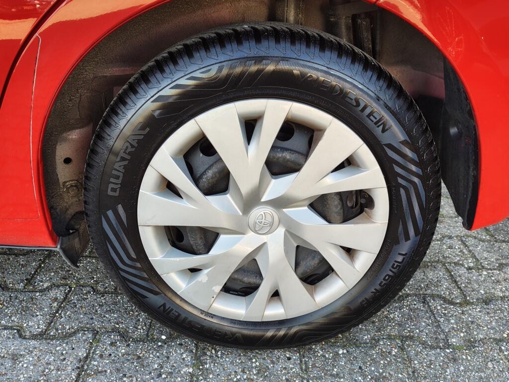 Toyota Yaris 1.5 Hybrid Active | Cruise Control | Achteruitrijcamera | El. Cl - Image 35