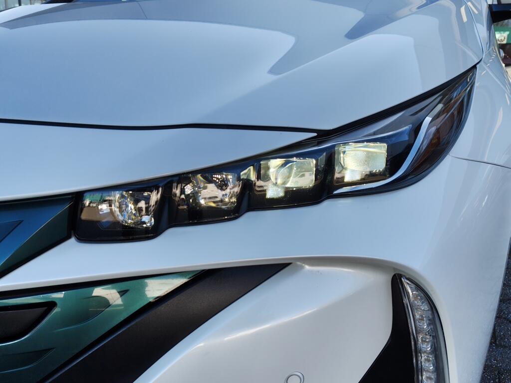 Toyota Prius 1.8 Plug-in Business Plus | Navi | JBL |  Sensoren | Stoelverwar - Image 36