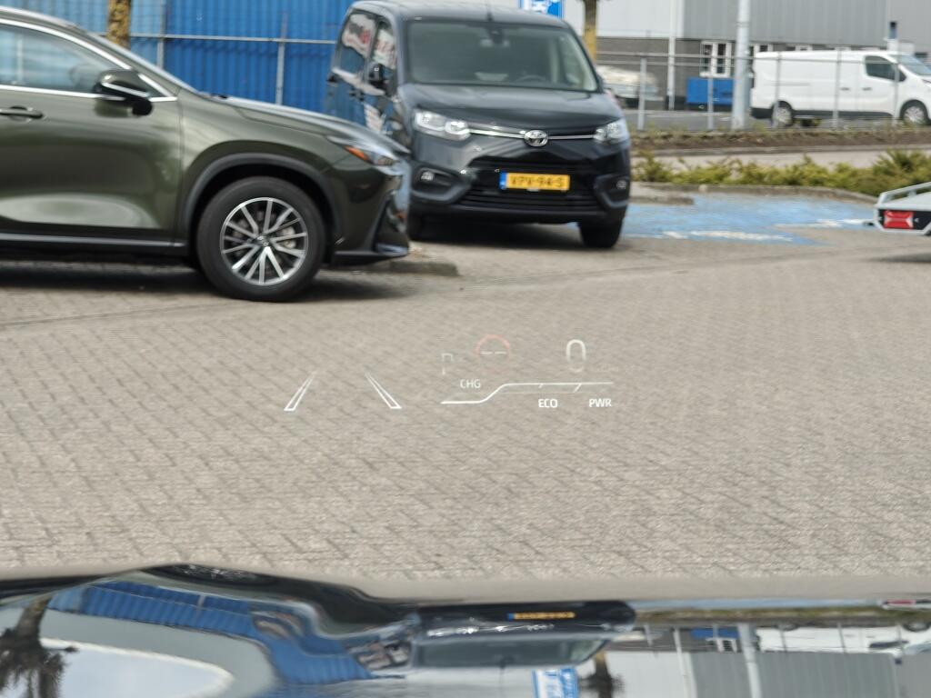 Toyota RAV4 2.5 Plug-in Hybrid Bi-Tone+ | El. Schuif-Kanteldak | JBL | HUD | - Image 14