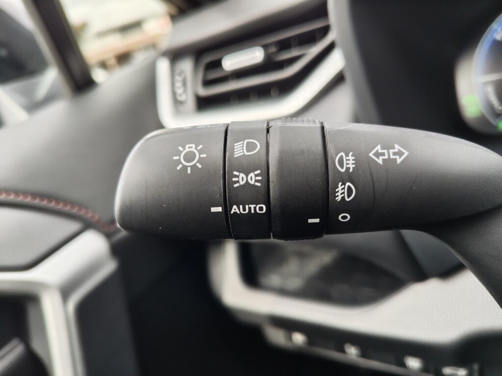 Toyota RAV4 2.5 Plug-in Hybrid Bi-Tone+ | El. Schuif-Kanteldak | JBL | HUD | - Image 15