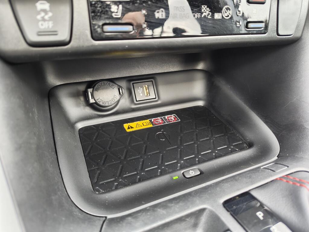 Toyota RAV4 2.5 Plug-in Hybrid Bi-Tone+ | El. Schuif-Kanteldak | JBL | HUD | - Image 25