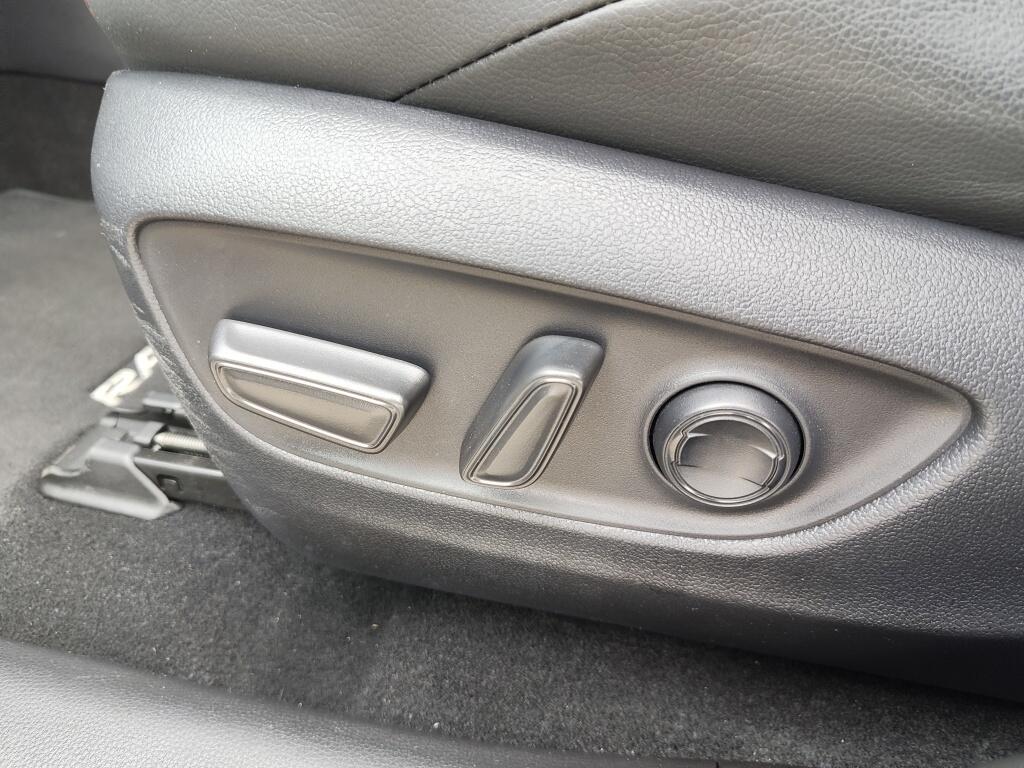 Toyota RAV4 2.5 Plug-in Hybrid Bi-Tone+ | El. Schuif-Kanteldak | JBL | HUD | - Image 35