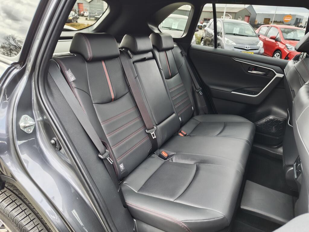 Toyota RAV4 2.5 Plug-in Hybrid Bi-Tone+ | El. Schuif-Kanteldak | JBL | HUD | - Image 39