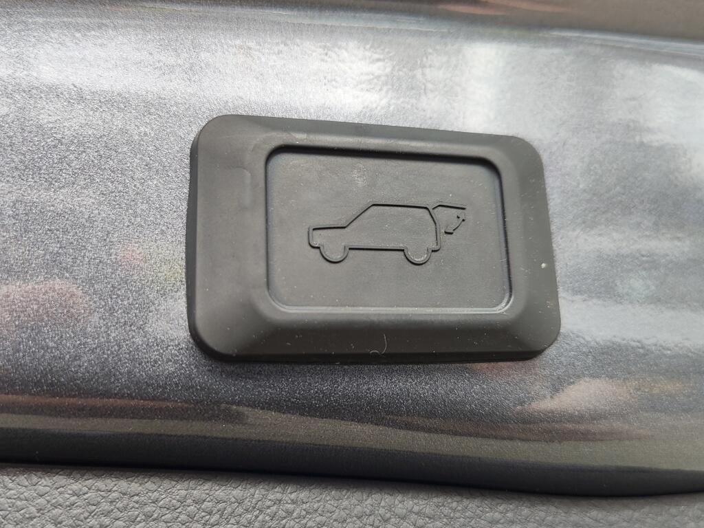 Toyota RAV4 2.5 Plug-in Hybrid Bi-Tone+ | El. Schuif-Kanteldak | JBL | HUD | - Image 43