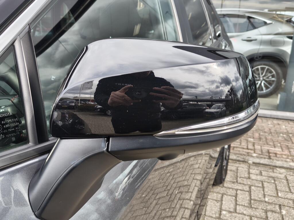 Toyota RAV4 2.5 Plug-in Hybrid Bi-Tone+ | El. Schuif-Kanteldak | JBL | HUD | - Image 46