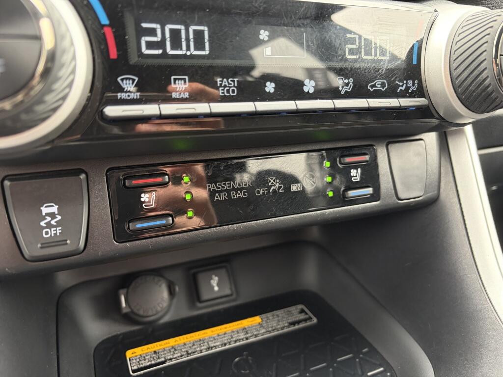 Toyota RAV4 2.5 Plug-In Hybrid Bi-Tone + | JBL | 360 Camera | HUD | Memory | - Image 28