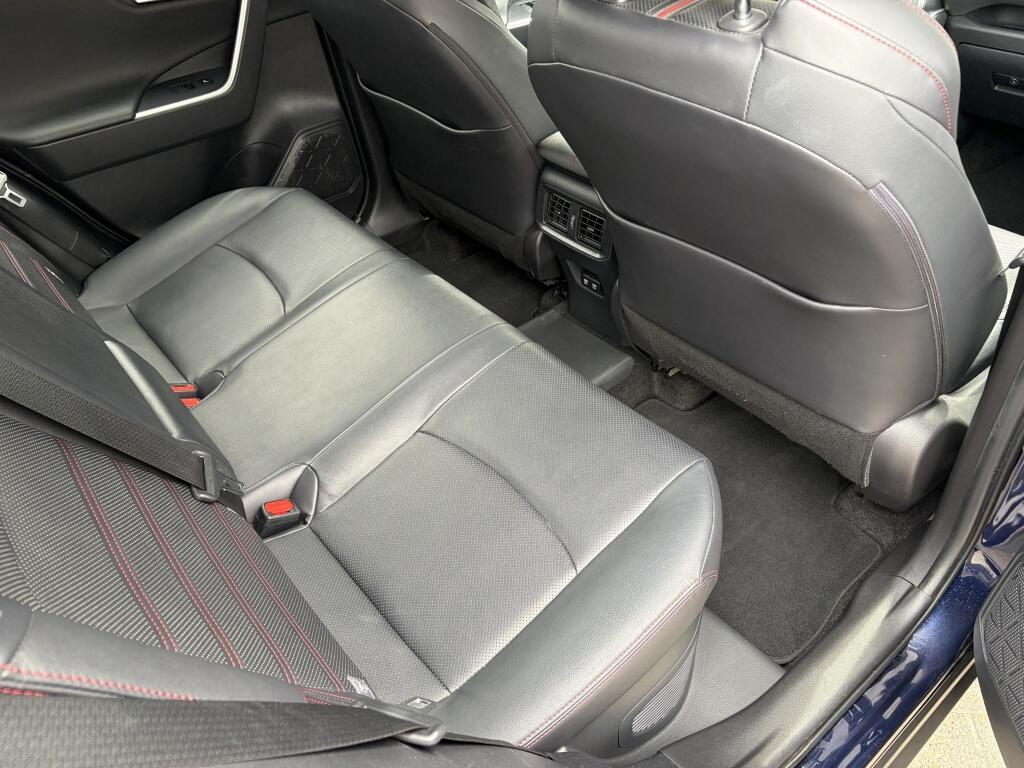 Toyota RAV4 2.5 Plug-In Hybrid Bi-Tone + | JBL | 360 Camera | HUD | Memory | - Image 38