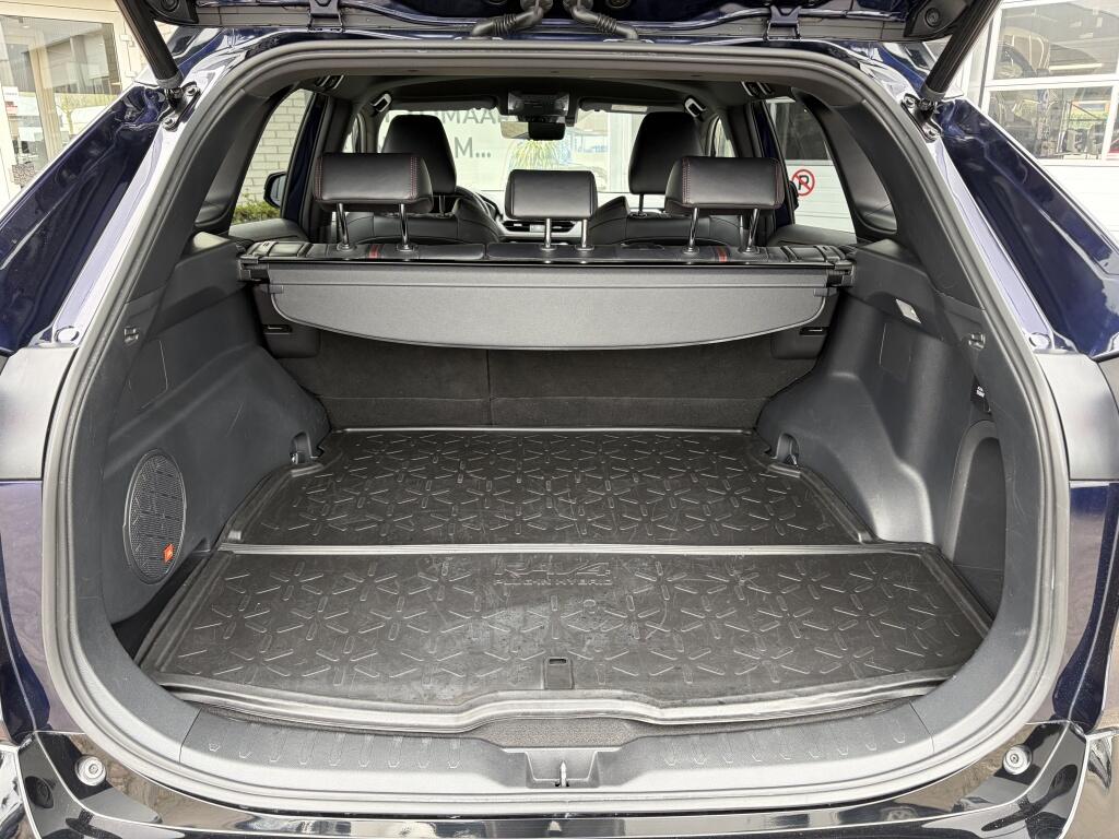Toyota RAV4 2.5 Plug-In Hybrid Bi-Tone + | JBL | 360 Camera | HUD | Memory | - Image 41