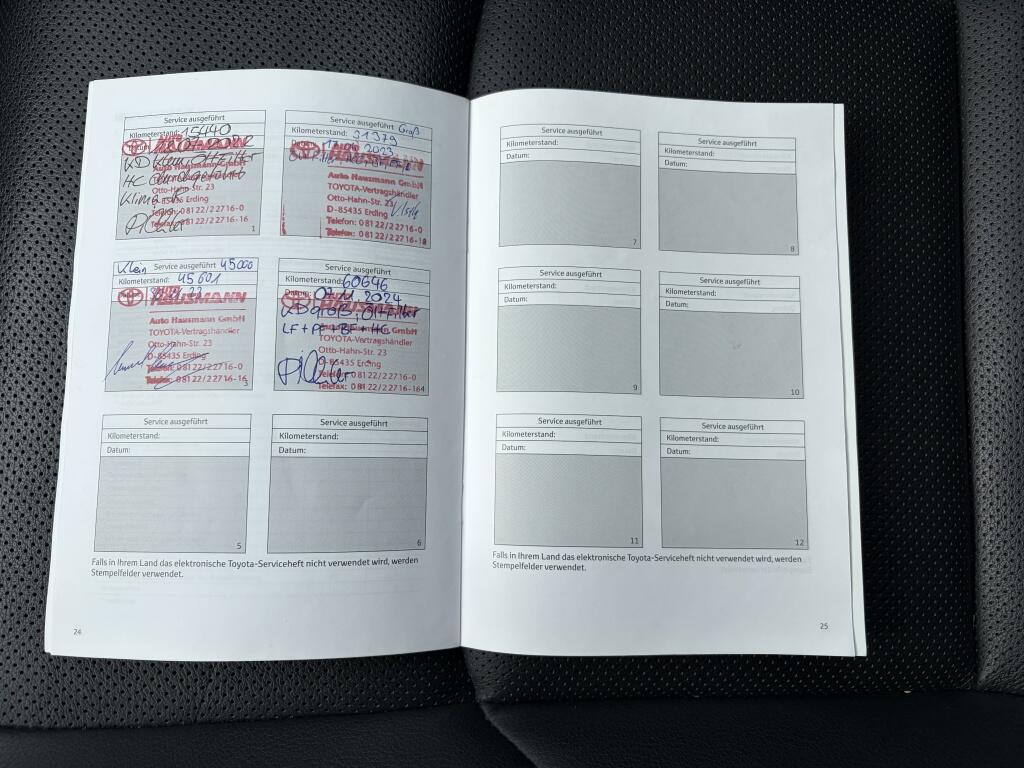 Toyota RAV4 2.5 Plug-In Hybrid Bi-Tone + | JBL | 360 Camera | HUD | Memory | - Image 50