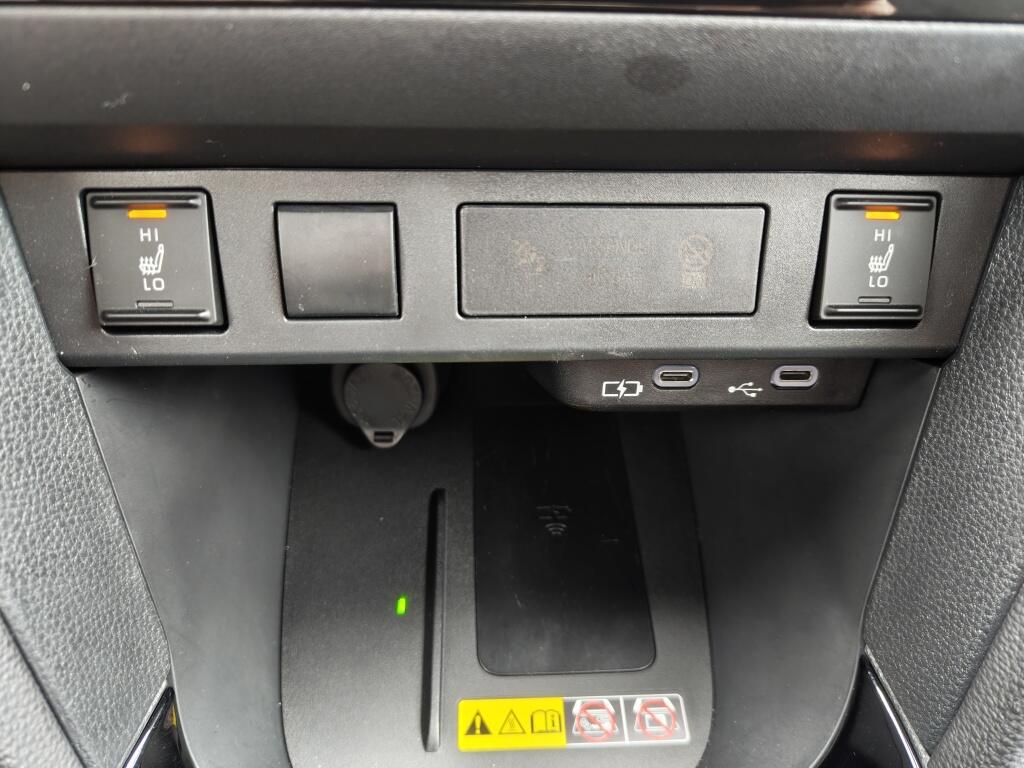 Toyota Yaris Cross 1.5 Hybrid 115 First Edition | Sensoren v/a | Stoelverwarming - Image 19