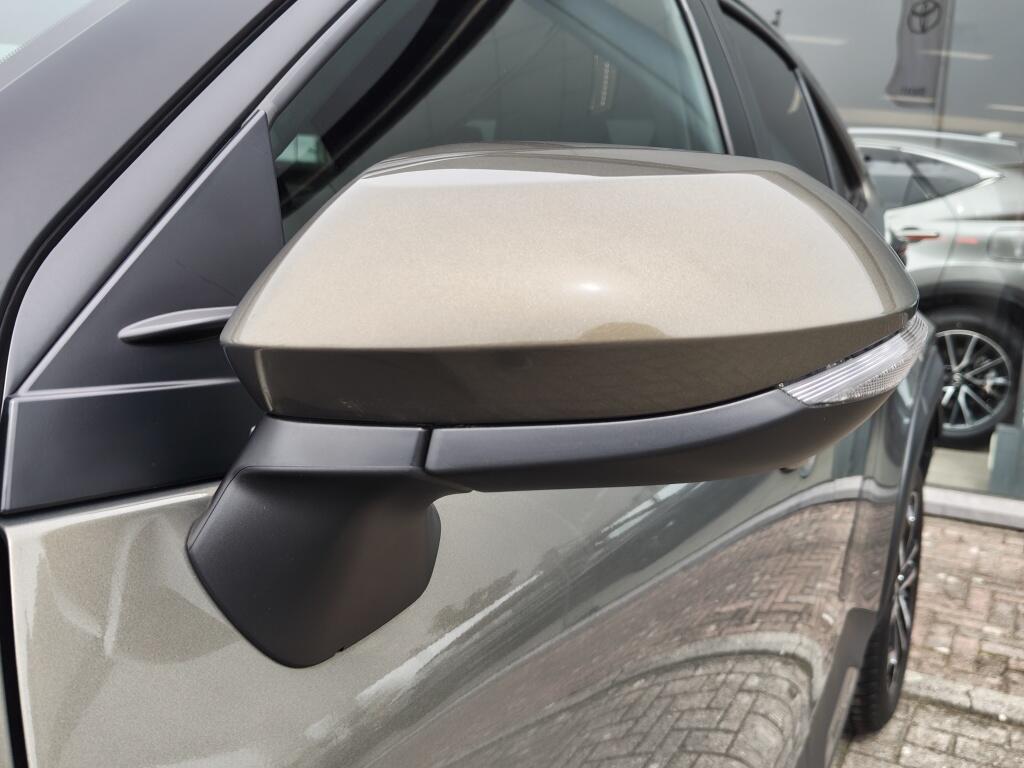 Toyota Yaris Cross 1.5 Hybrid 115 First Edition | Sensoren v/a | Stoelverwarming - Image 36