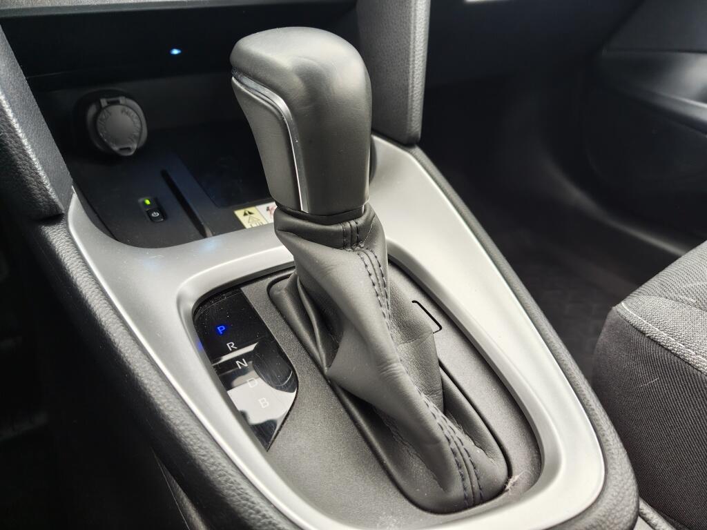 Toyota Yaris Cross 1.5 Hybrid Dynamic | Navi | HUD | El. Achterklep | Keyless Entry - Image 22