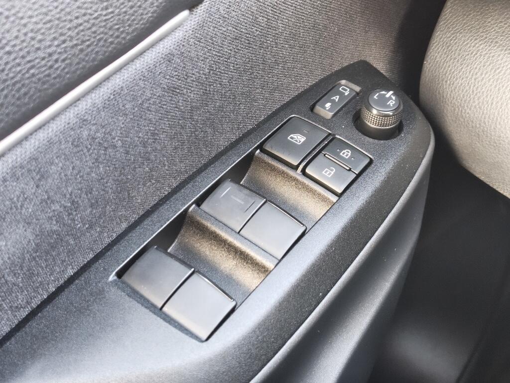 Toyota Yaris Cross 1.5 Hybrid 115 Style | Pano | Head-Up Display | Navi | Stoelverw - Image 26