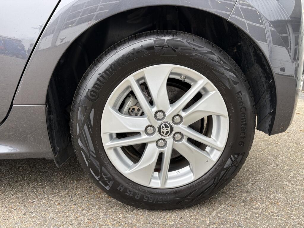 Toyota Yaris 1.5 Hybrid 115 Active Plus | Sensoren V/A | Stuur+stoelverwarmin - Image 35