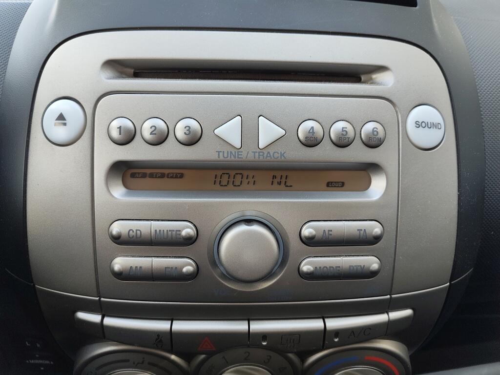 Daihatsu Sirion 2 1.3-16V Sense | Automaat | Centrale vergrendeling - Image 14