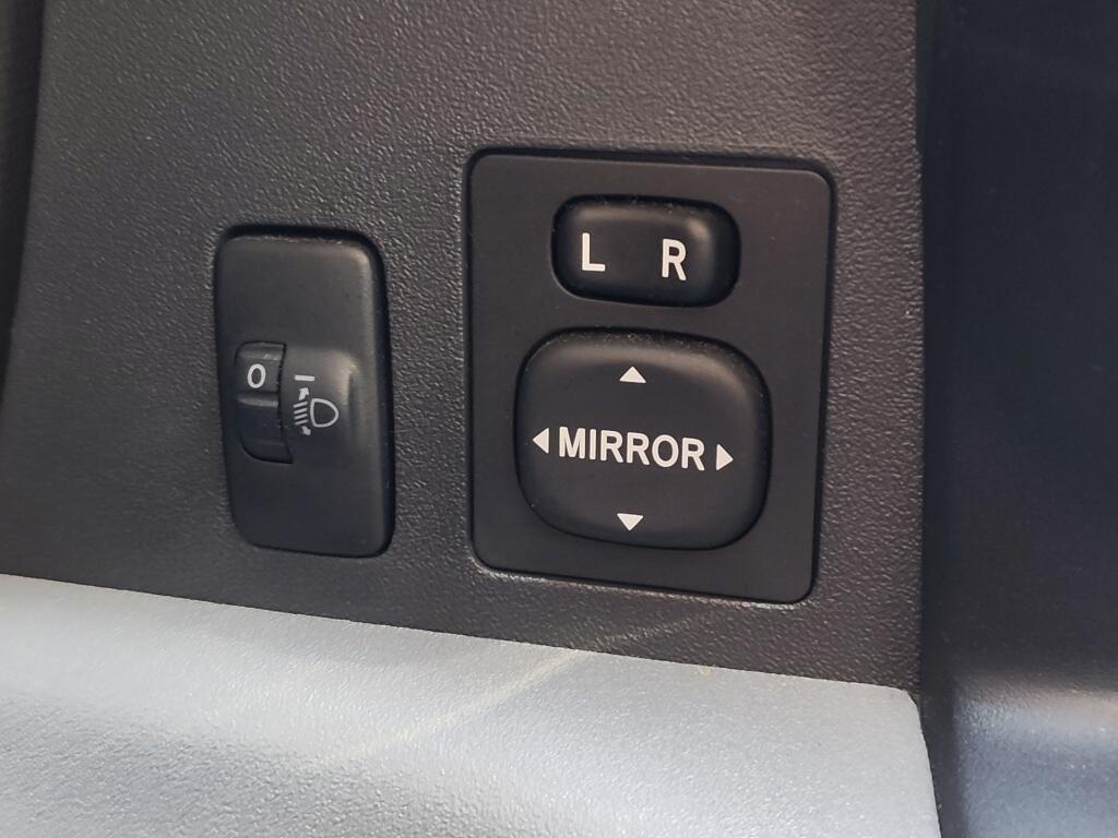 Daihatsu Sirion 2 1.3-16V Sense | Automaat | Centrale vergrendeling - Image 18