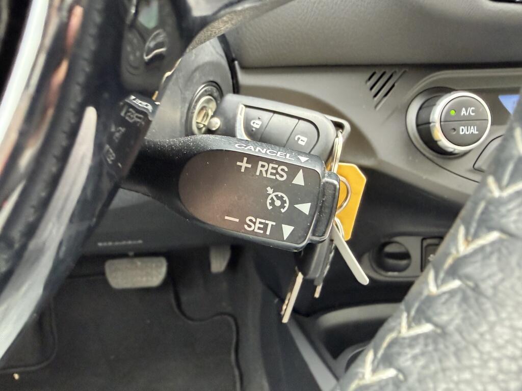 Toyota Yaris 1.5 Hybrid Dynamic | Trekhaak Afn. | Stoelverwaming | Cruise | - Image 16