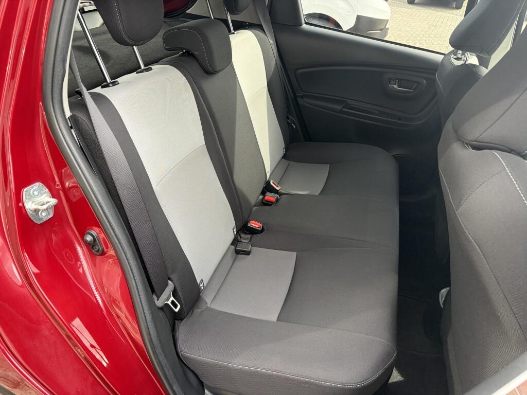 Toyota Yaris 1.5 Hybrid Dynamic | Trekhaak Afn. | Stoelverwaming | Cruise | - Image 30