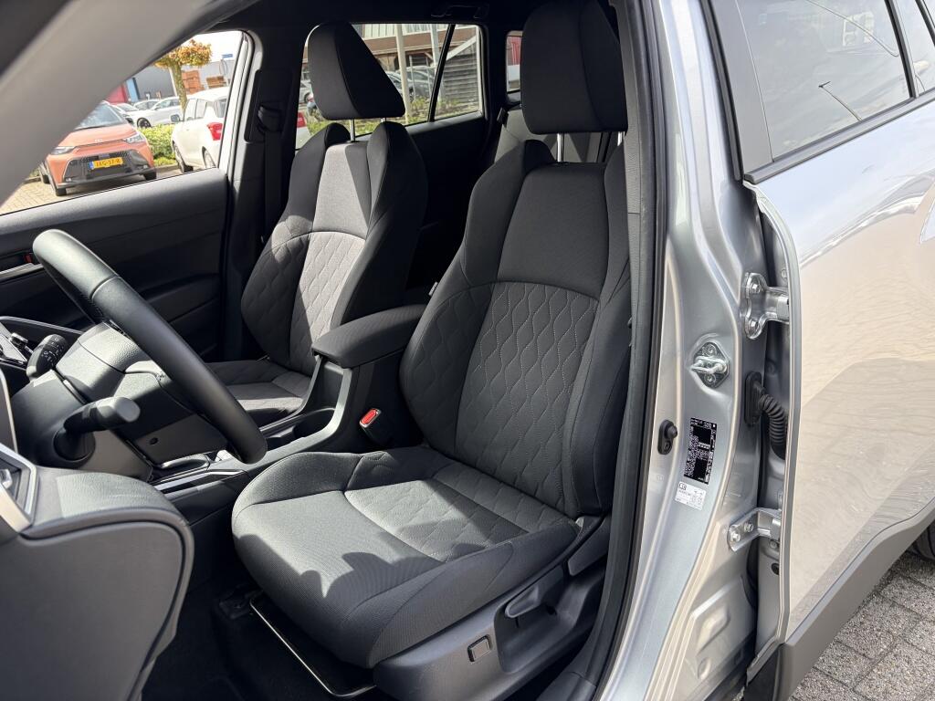 Toyota Corolla Cross Hybrid 140 Dynamic | El. achterklep | Keyless | Carplay/Android - Image 25