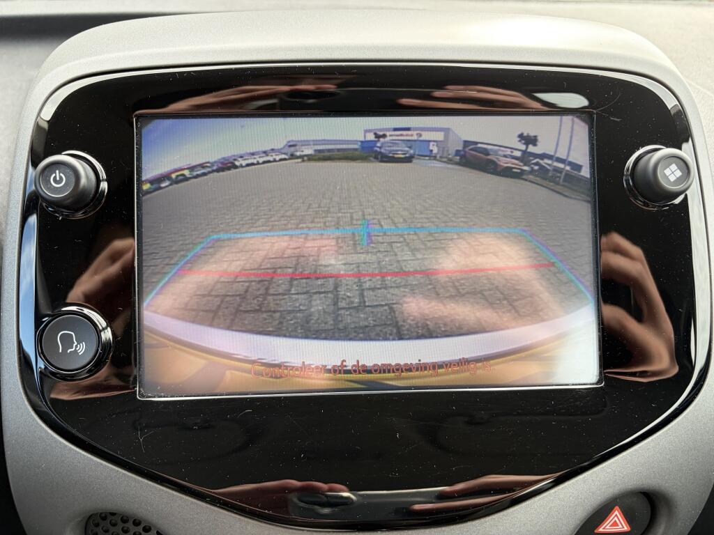 Toyota Aygo 1.0 VVT-i x-play | Airco | Apple Carplay/Android auto | Camera | - Image 18