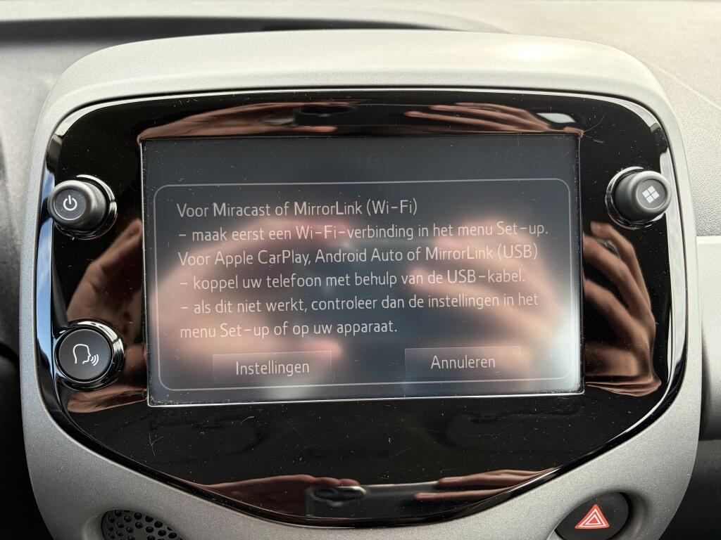 Toyota Aygo 1.0 VVT-i x-play | Airco | Apple Carplay/Android auto | Camera | - Image 19