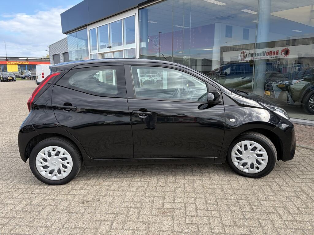 Toyota Aygo 1.0 VVT-i x-play | Airco | Apple Carplay/Android auto | Camera | - Image 5