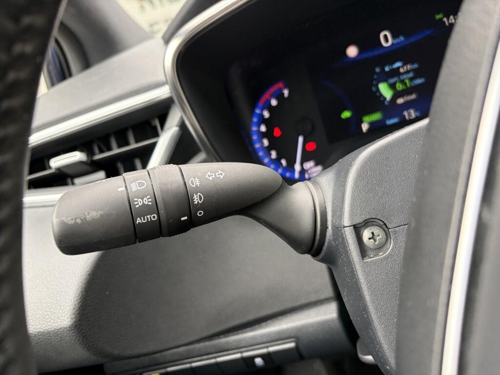 Toyota Corolla Touring Sports 1.8 Hybrid Bns Plus - Image 14