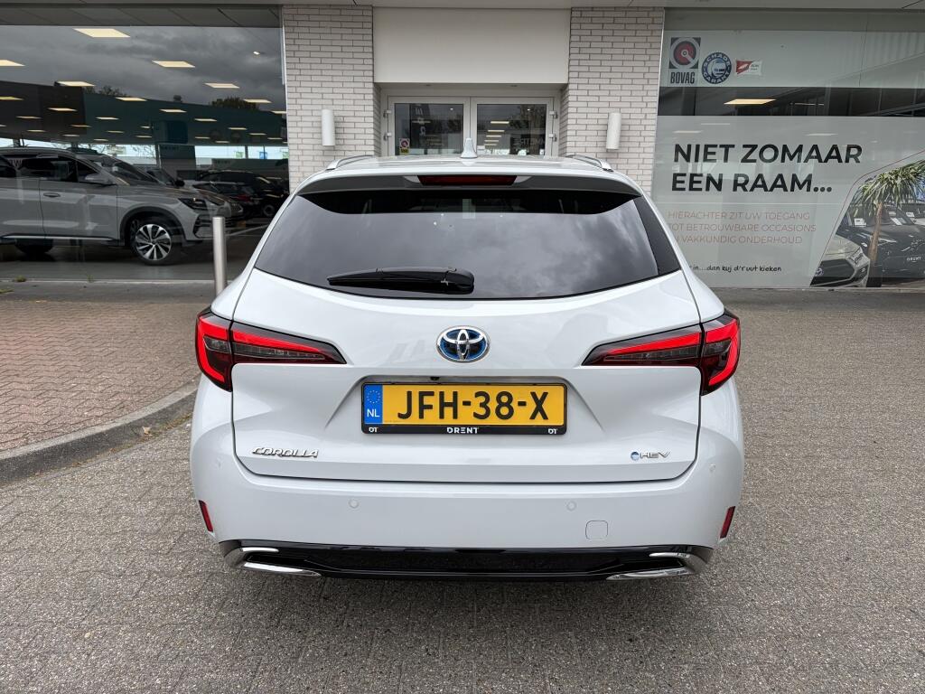 Toyota Corolla Touring Sports Hybrid 140 Bns Plus - Image 7