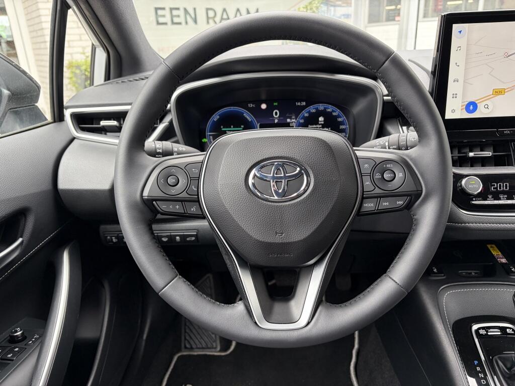 Toyota Corolla Touring Sports Hybrid 140 Bns Plus - Image 9