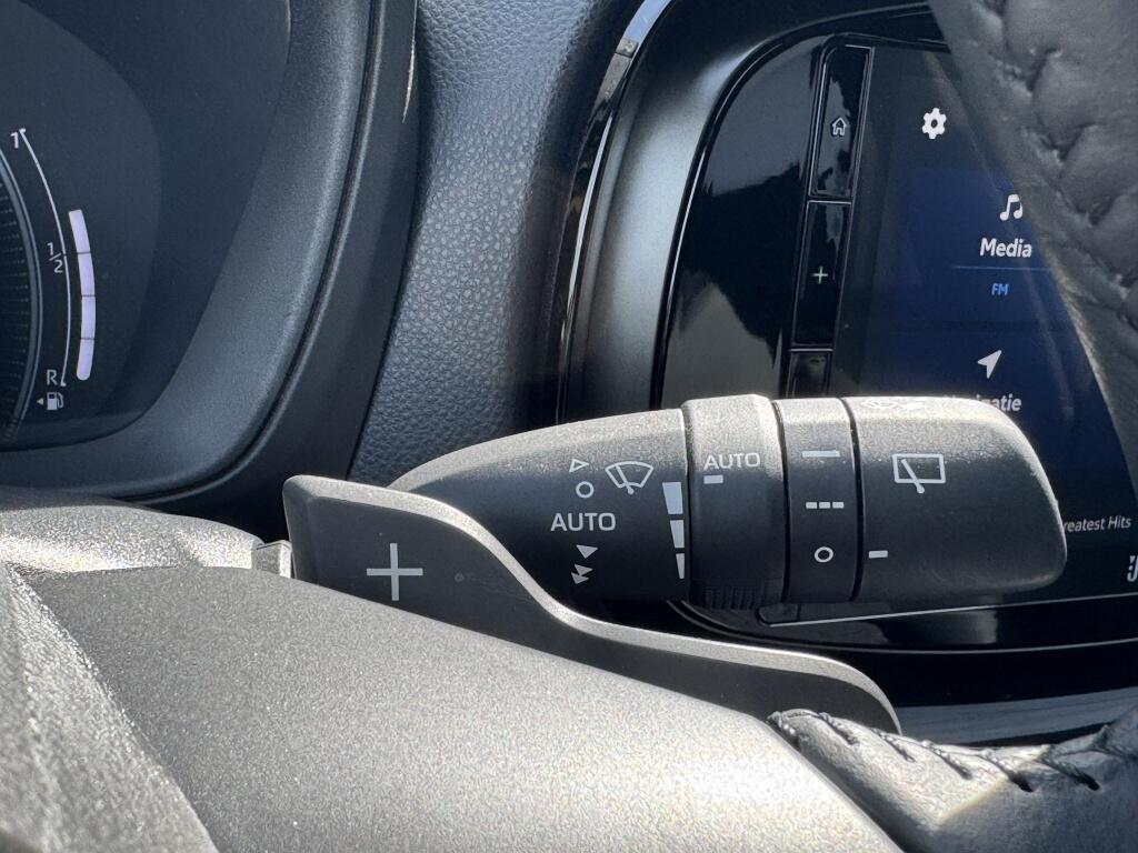 Toyota Aygo X 1.0 VVT-i S-CVT Premium | JBL | Sensoren V/A | Stoelverwarming | - Image 14