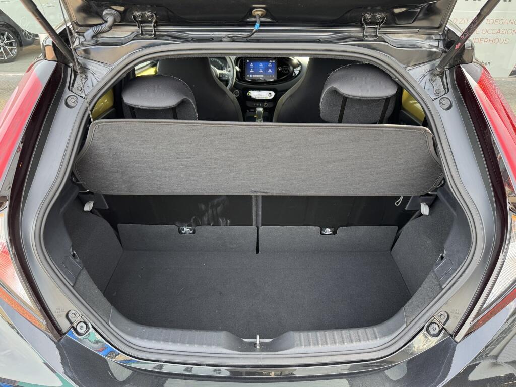 Toyota Aygo X 1.0 VVT-i S-CVT Premium | JBL | Sensoren V/A | Stoelverwarming | - Image 30