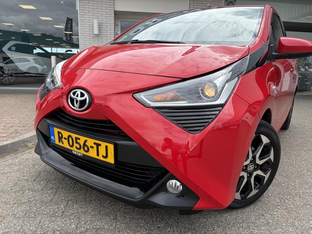 Toyota Aygo 1.0 VVT-i x-joy | Stoelverwarming | Apple Carplay/Android auto - Image 2