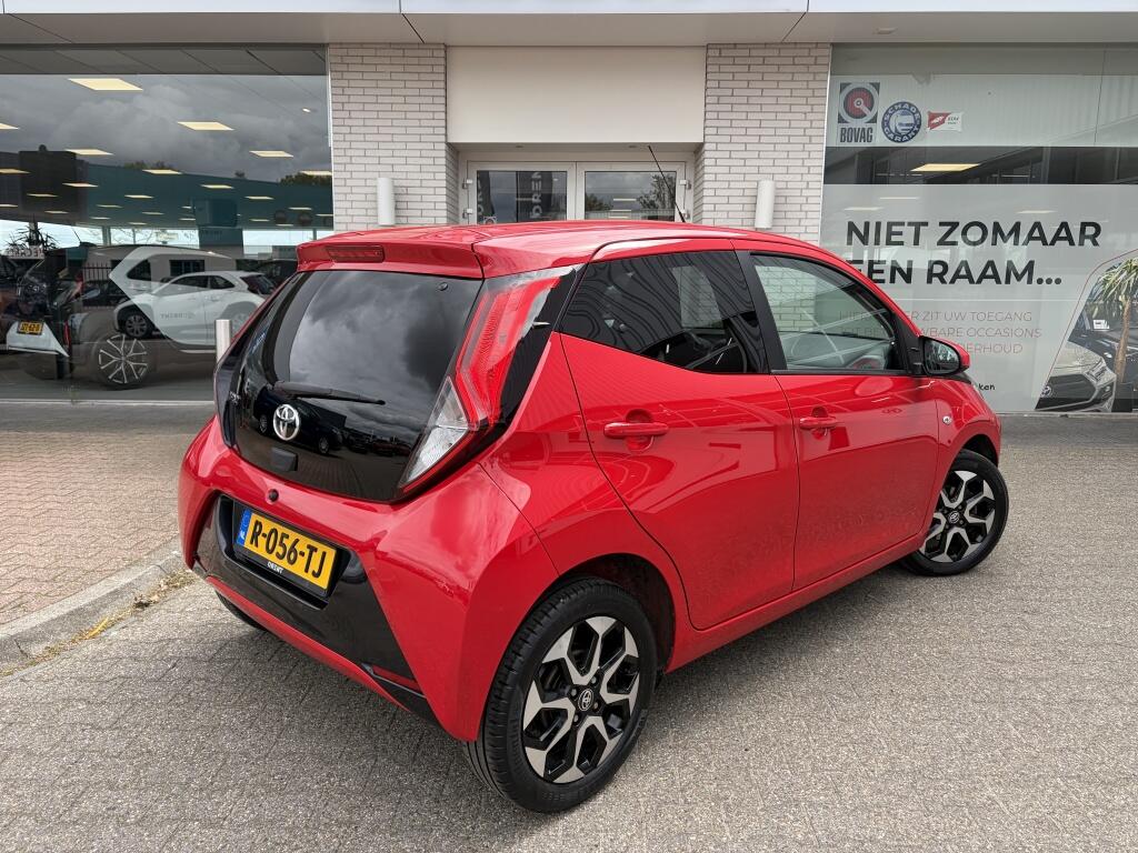Toyota Aygo 1.0 VVT-i x-joy | Stoelverwarming | Apple Carplay/Android auto - Image 4