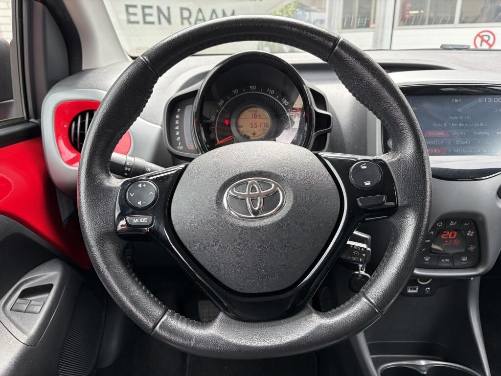 Toyota Aygo 1.0 VVT-i x-joy | Stoelverwarming | Apple Carplay/Android auto - Image 8