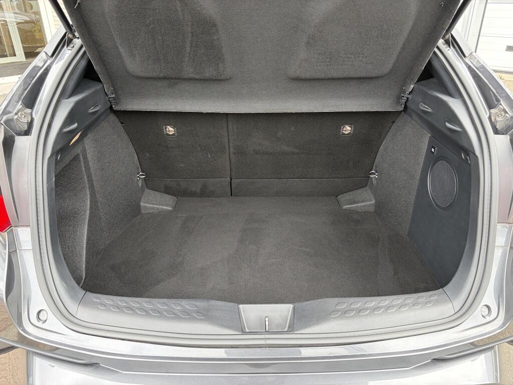 Toyota C-HR 1.8 Hybrid First Edition | JBL | Carplay + android | Blindspot | - Image 34