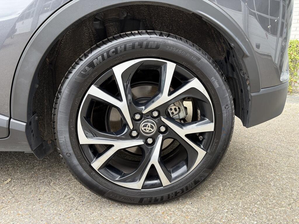 Toyota C-HR 1.8 Hybrid First Edition | JBL | Carplay + android | Blindspot | - Image 39