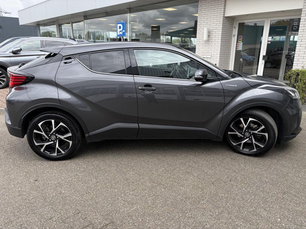 Toyota C-HR 1.8 Hybrid First Edition | JBL | Carplay + android | Blindspot | - Image 5