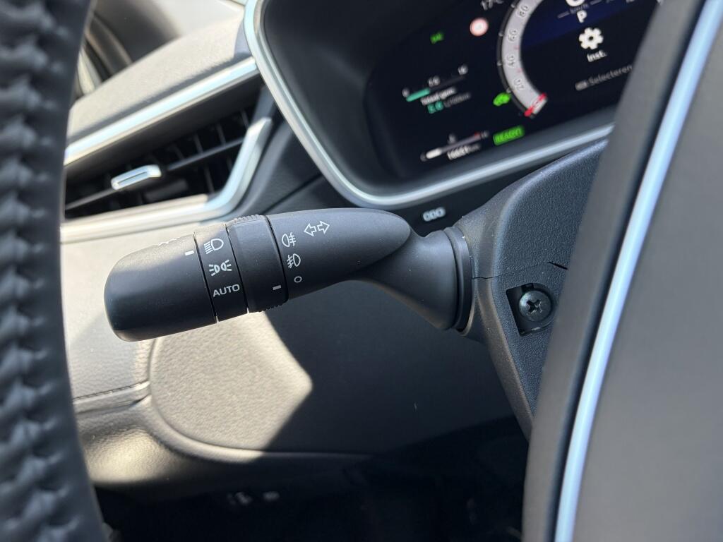 Toyota Corolla Cross Hybrid 200 Style | Stoelverwarming | Blindspot | el. achterklep - Image 13