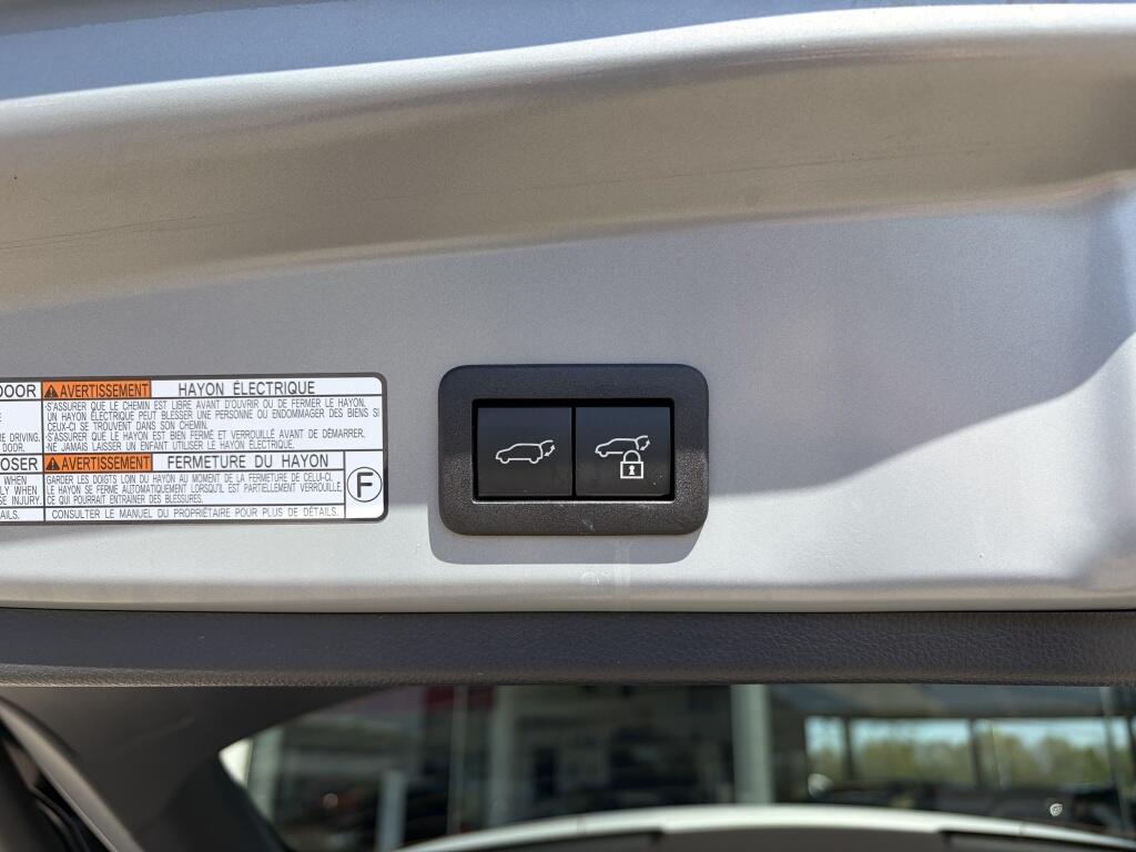 Toyota Corolla Cross Hybrid 200 Style | Stoelverwarming | Blindspot | el. achterklep - Image 36