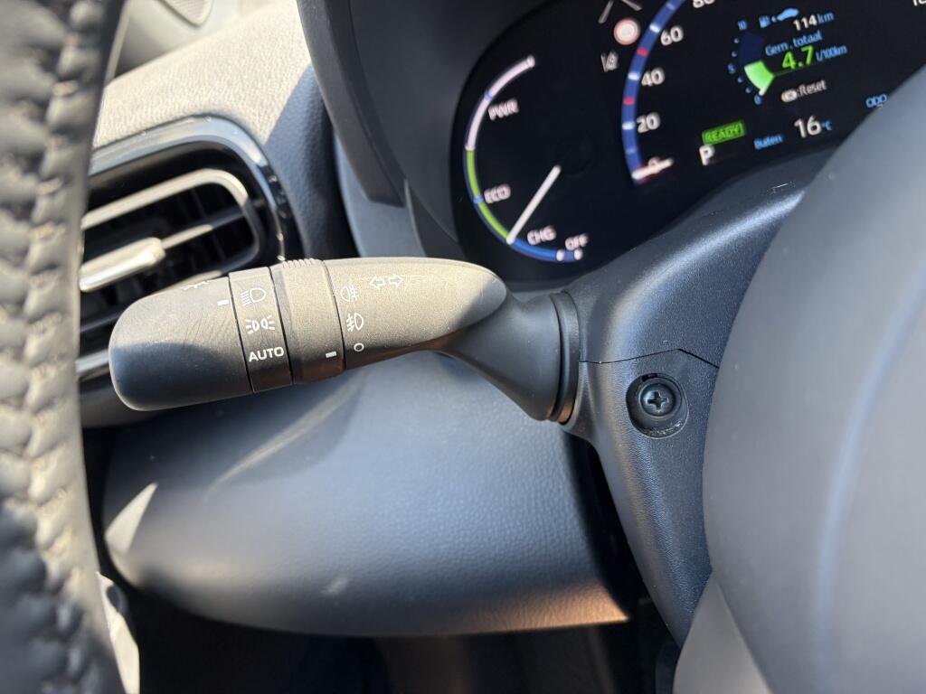 Toyota Yaris Cross 1.5 Hybrid Dynamic | Trekhaak | Navi | All-season | - Image 12
