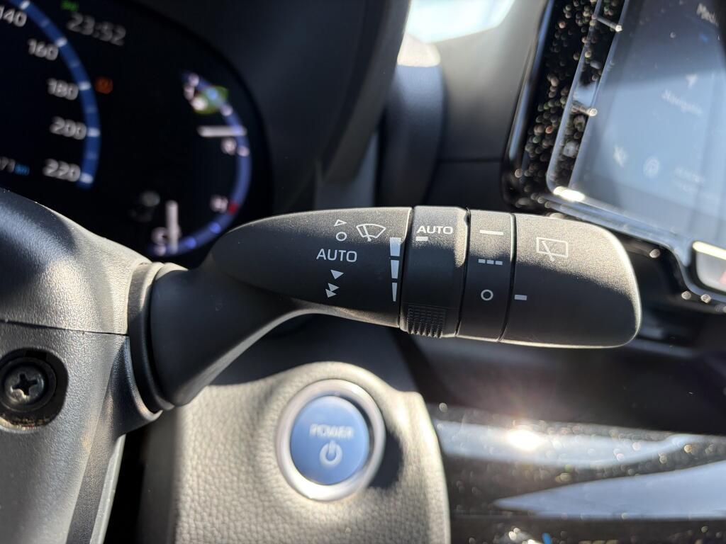 Toyota Yaris Cross 1.5 Hybrid Dynamic | Trekhaak | Navi | All-season | - Image 13