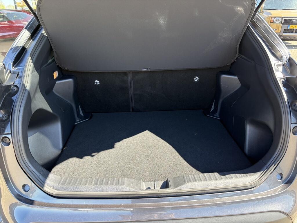 Toyota Yaris Cross 1.5 Hybrid Dynamic | Trekhaak | Navi | All-season | - Image 32