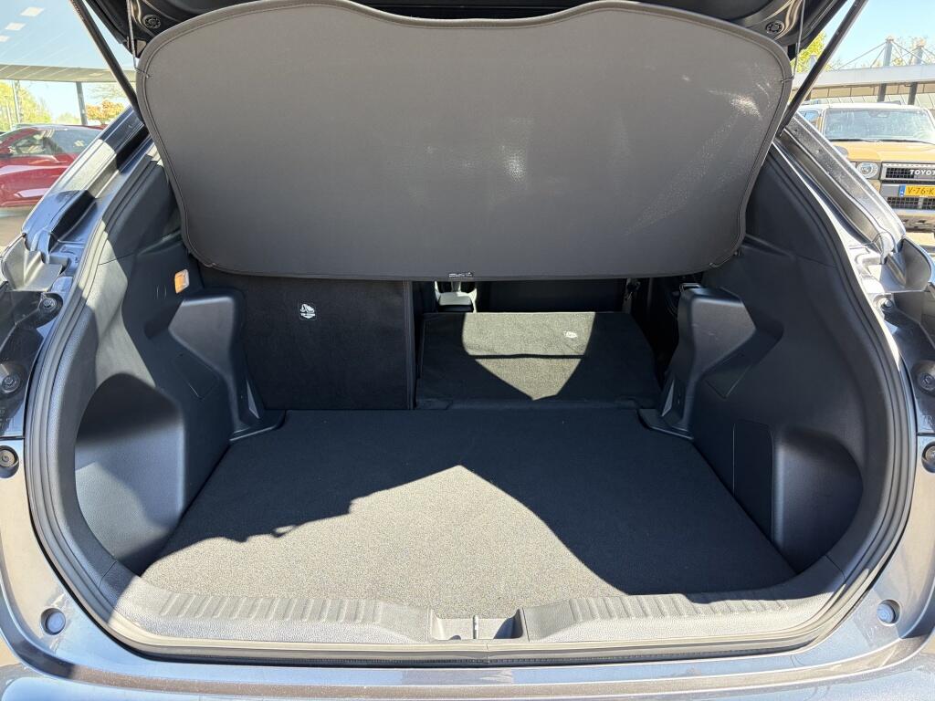 Toyota Yaris Cross 1.5 Hybrid Dynamic | Trekhaak | Navi | All-season | - Image 33