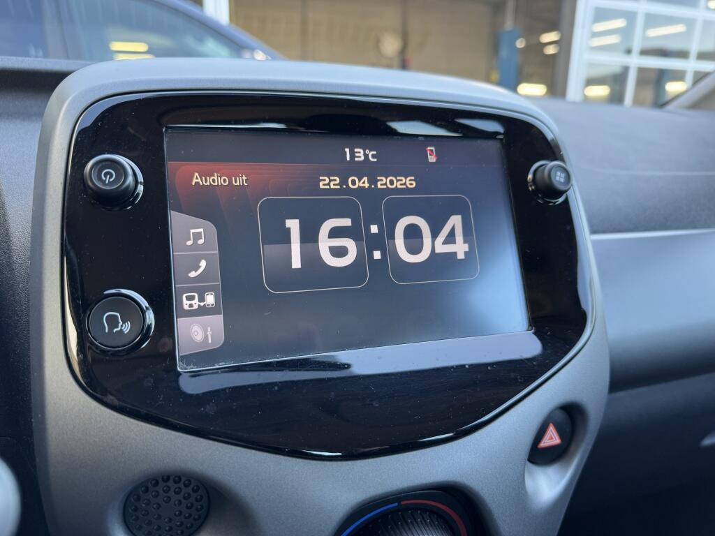Toyota Aygo 1.0 VVT-i x-play | Android Auto & Apple Carplay | DAB | Achterui - Image 21