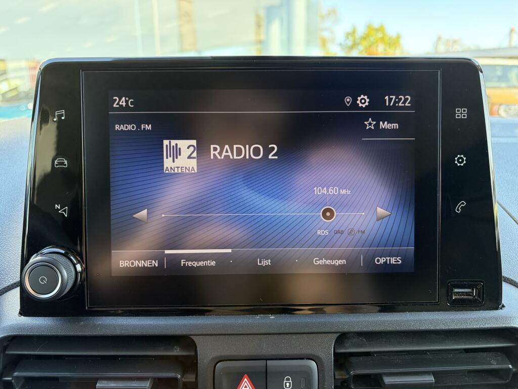 Toyota PROACE CITY 1.5 D-4D Live | Parkeersensoren v/a | Apple Carplay/Android auto - Image 18