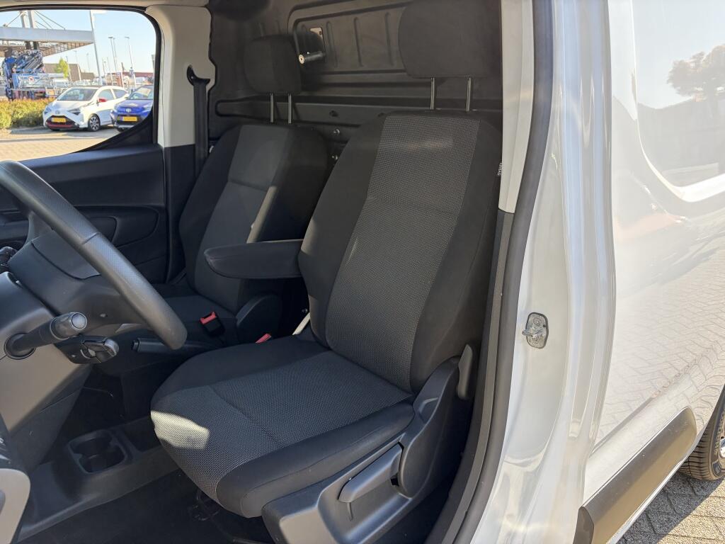 Toyota PROACE CITY 1.5 D-4D Live | Parkeersensoren v/a | Apple Carplay/Android auto - Image 24